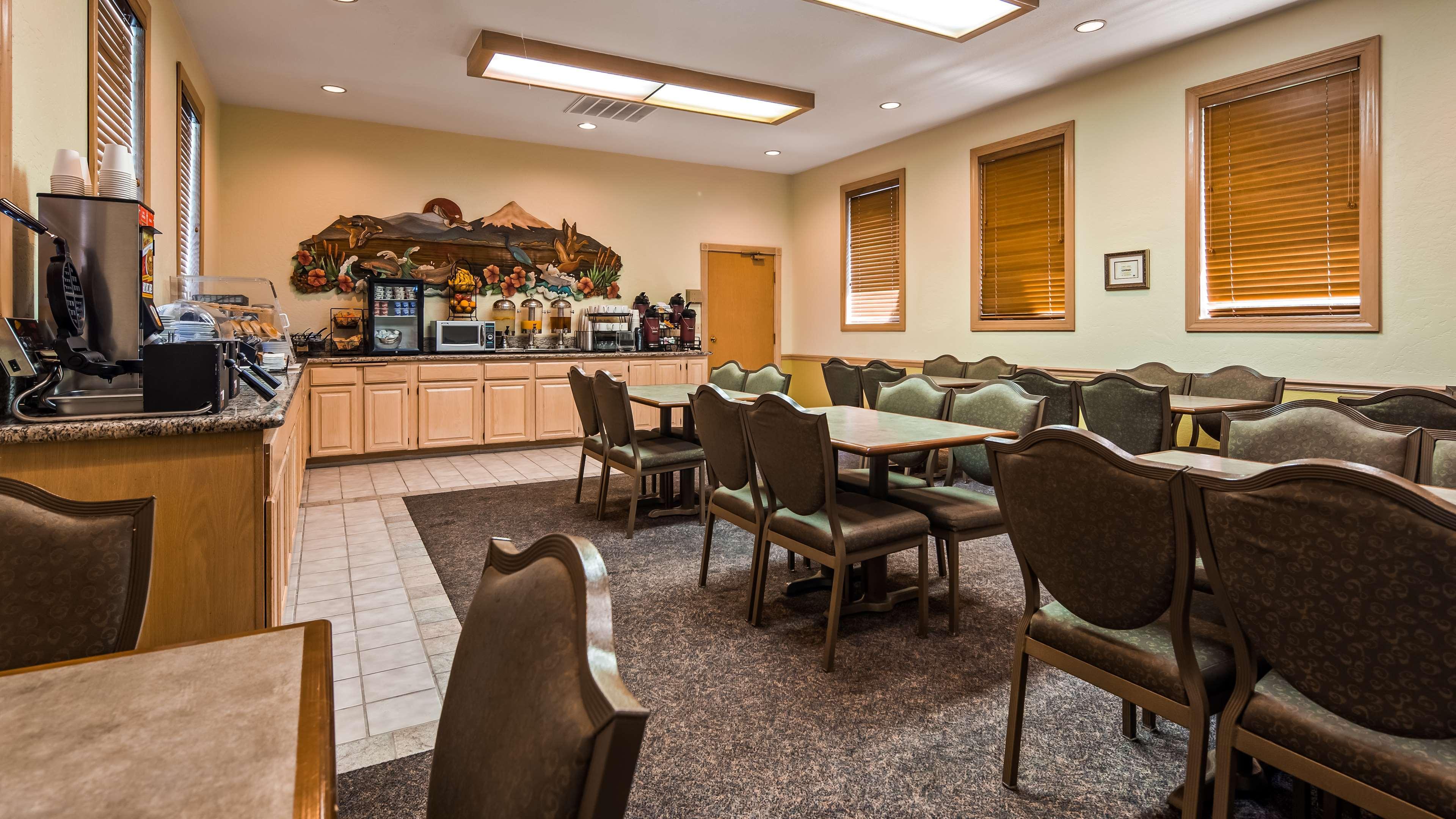 Best Western Inn At The Rogue Rogue River Esterno foto