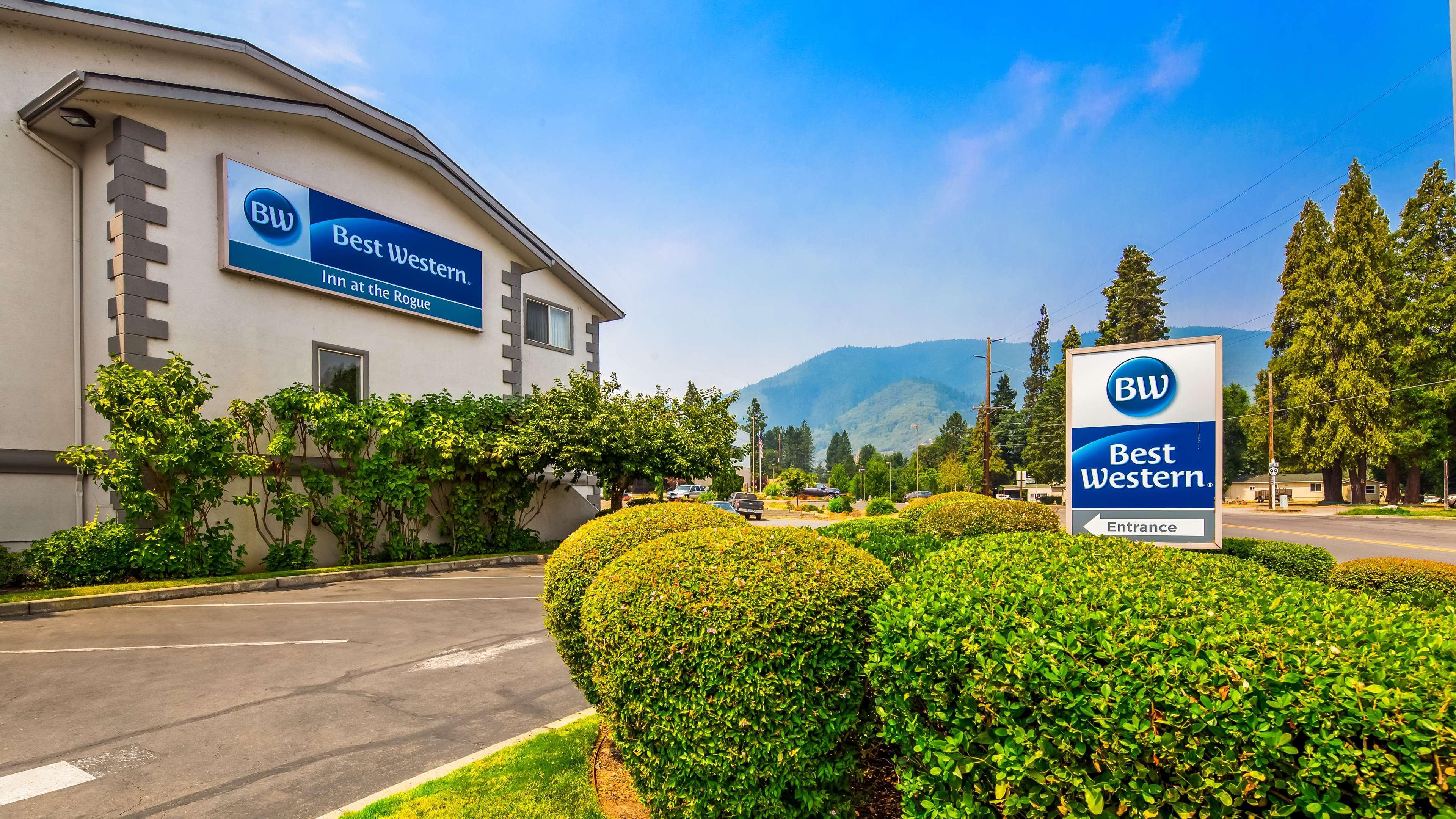 Best Western Inn At The Rogue Rogue River Esterno foto